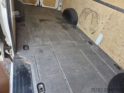 VOLKSWAGEN Crafter 3,5 to, 1+2 Sitzer, AHK, 6 Gang man Scha