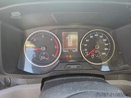 VOLKSWAGEN Crafter 3,5 to, 1+2 Sitzer, AHK, 6 Gang man Scha