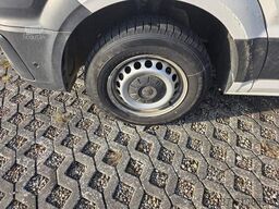 VOLKSWAGEN Crafter 3,5 to, 1+2 Sitzer, AHK, 6 Gang man Scha