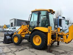 JCB 3CX Backhoe loader Telescopic arm I Powershift I