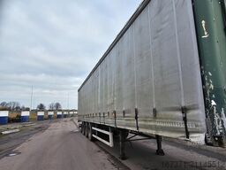 FREUHAUF T39B 3 AXLE CURTAINSIDE |OPEN ROOF | BPW AXLES.