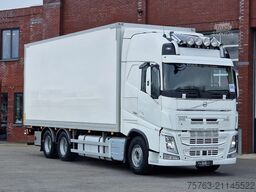 Volvo FH 13.500 Globetrotter XL 6x4 - Carrier Frigo B...