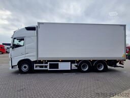 Volvo FH 13.500 Globetrotter XL 6x4 - Carrier Frigo B...