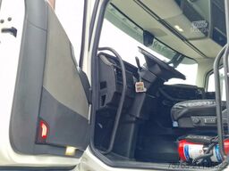 Volvo FH 13.500 Globetrotter XL 6x4 - Carrier Frigo B...