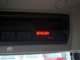 DAF LF 210 FA Möbelkoffer