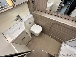 BÜRSTNER Lyseo Gallery TD 689 G Top Ausstattung