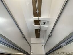 BÜRSTNER Lyseo Gallery TD 689 G Top Ausstattung