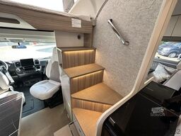 BÜRSTNER Lyseo Gallery TD 689 G Top Ausstattung