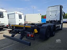 MERCEDES-BENZ 2542 L 6x2 Actros GigaSpace BDF Fahrschule Lifta