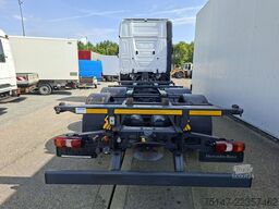 MERCEDES-BENZ 2542 L 6x2 Actros GigaSpace BDF Fahrschule Lifta
