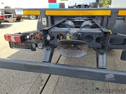 MERCEDES-BENZ 2542 L 6x2 Actros GigaSpace BDF Fahrschule Lifta
