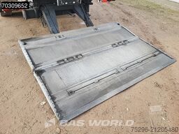 Schmitz SCB*S3B Flower Width