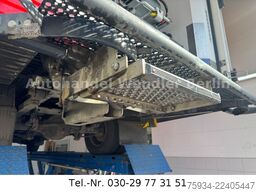 MERCEDES-BENZ Sprinter 516 CDI RTW Fahrtec mit Trage + Sessel