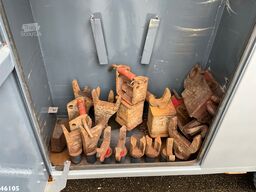 Renault Magnum AE 520T V8 EKA Recovery truck