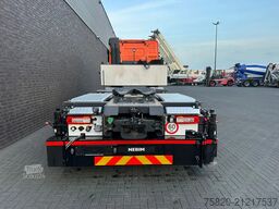Volvo FH 460 8X4 TREKKER-BAKWAGEN COMBI + KRAAN VOORB...