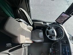 MAN TGS 35.520 OPEN LAADBAK MET EFFER iQ.1400 HP-9 ...