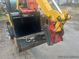 KOMATSU Minibagger PC 16 R 3 HS Schnellwechsler u. GRS