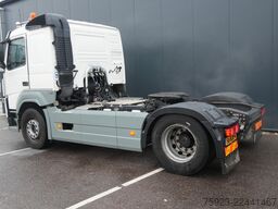 Volvo FM 370 ADR tractor unit