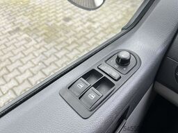 VW Transporter Kombi 2.0 TDI DSG Automaat 140 pk L...