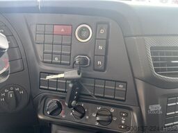 IVECO T-Way AT720T47WT H 6x6 Tractor Head