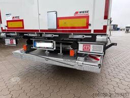 KRONE Schiebeplanen Auflieger mit Dhollandia LBW 2T