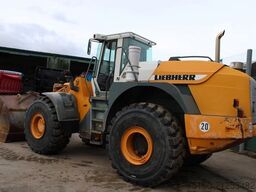 LIEBHERR L580 -  Waage - Nr.: 568