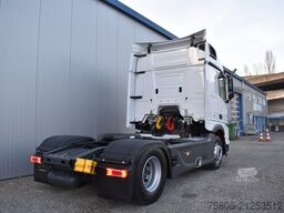 MERCEDES-BENZ Actros 1845 LS Retarder ADR Standklima