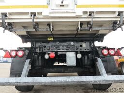 SCHMITZ CARGOBULL SKI 24 SL 9.6, Kunststoffboden, Alu, 50m³, Lift