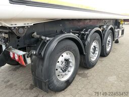 SCHMITZ CARGOBULL SKI 24 SL 9.6, Kunststoffboden, Alu, 50m³, Lift