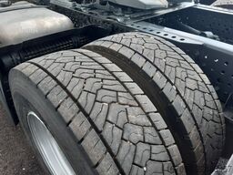 MERCEDES-BENZ Actros 1845LS MP5 Stream 2,30 Euro6E Öl-Retarder