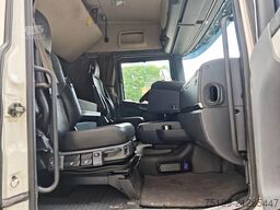 Scania R490 6x2 HMF 4020-K8 Winch