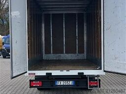 Iveco Daily 35 C14S 3750 cab.