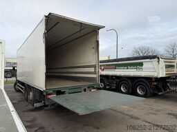 Volvo FM 330 6x2 CLOSED BOX / KOFFER 9m10 - LIFT + ST...