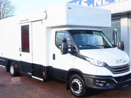 Iveco 72 C 180 Verkoopwagen, Promotion truck