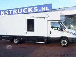 Iveco 72 C 180 Verkoopwagen, Promotion truck