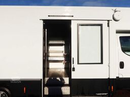 Iveco 72 C 180 Verkoopwagen, Promotion truck