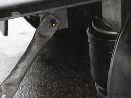 Samro 2 axle