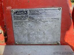 Ausa D 400 AHG