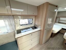 FENDT Tendenza 550 SG 1. Hand 2.000 kg TV-Halter