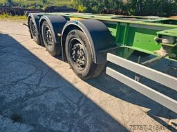 WIELTON Vario Containerchassis, Reifendruckkontrolle