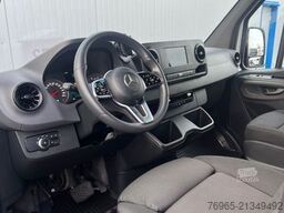 MERCEDES-BENZ Sprinter 314 AUTOMATIK NAVI TOTWINKEL KAMERA LED