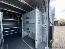 MERCEDES-BENZ Sprinter 314 AUTOMATIK NAVI TOTWINKEL KAMERA LED