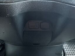 MERCEDES-BENZ Sprinter 314 AUTOMATIK NAVI TOTWINKEL KAMERA LED