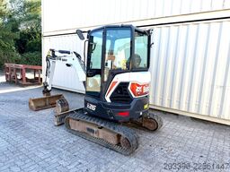 BOBCAT E26 / 2021 BJ / 2 x Löffel / 1.665 H