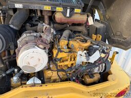 CATERPILLAR 908M / 2015 BJ / 7.656 H / Schaufel + Gabel
