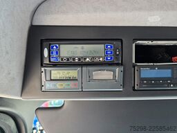 MERCEDES-BENZ Antos 1830 | Triple Verdampfer | Ladebordwand