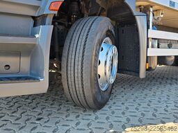 MERCEDES-BENZ Antos 1830 | Triple Verdampfer | Ladebordwand