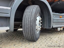 SCANIA P 320 DB4X2MNA | ADR AT FL | Teilledersitze