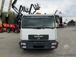 MAN LE 12.220 HAAKSYSTEEM