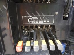 Mercedes-Benz Arocs 1833 / 87,000 km!!! / Hds HIAB